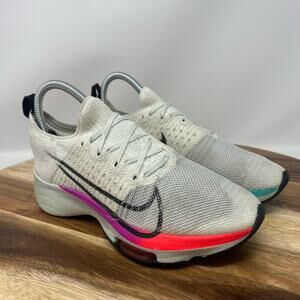 Nike Air Zoom Tempo Next% Flyknit White Hyper Violet Running Shoes Womens Size 5